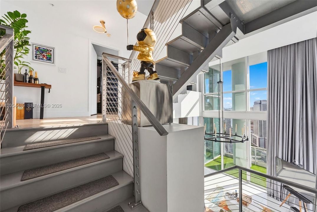 En Venta: $3,500,000 (3 camas, 3 baños, 2418 Pies cuadrados)