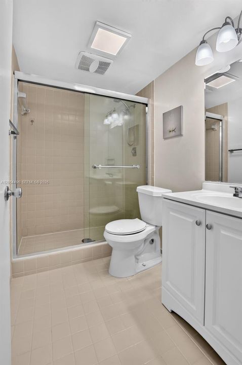 2nd bathroom