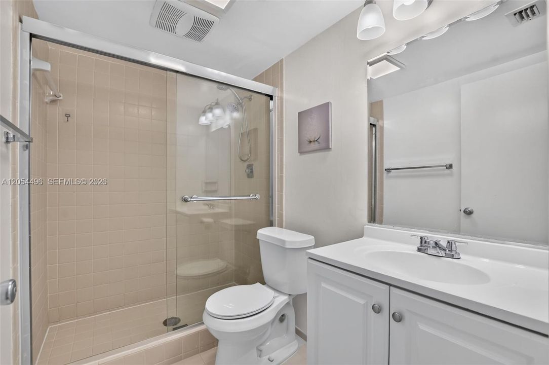 2nd bathroom