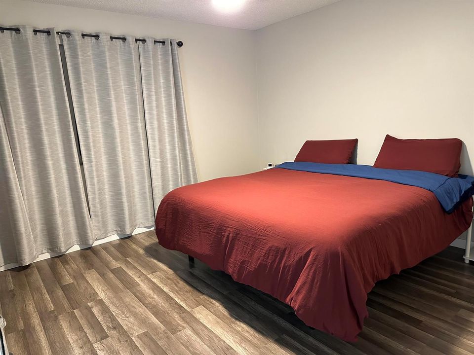 Mbedroom1