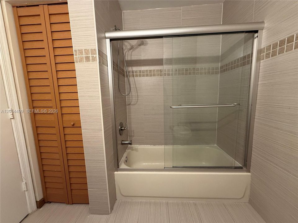 En Renta: $2,000 (1 camas, 1 baños, 700 Pies cuadrados)