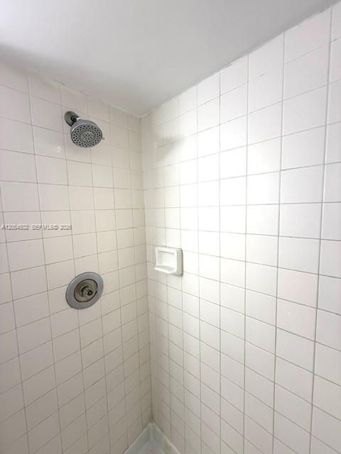 В аренду: $2,190 (2 спален, 2 ванн, 970 Квадратных фут)