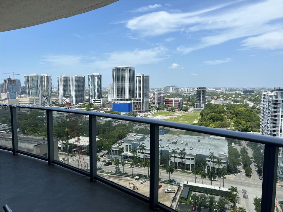 For Rent: $6,500 (2 beds, 2 baths, 1178 Square Feet)