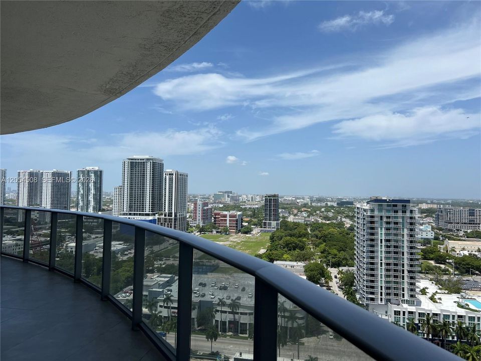 For Rent: $6,500 (2 beds, 2 baths, 1178 Square Feet)