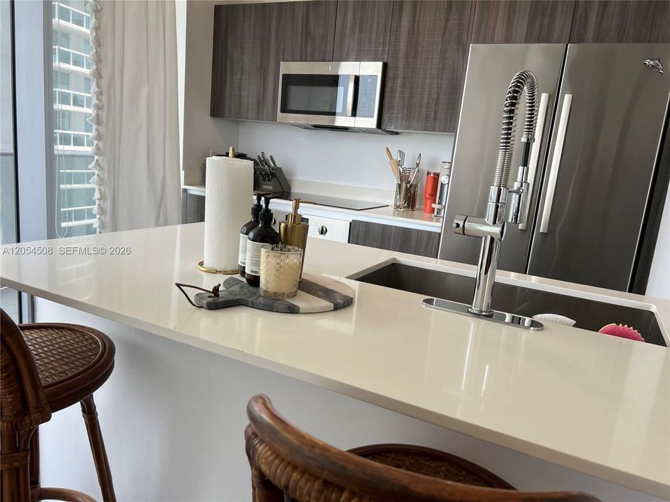 For Rent: $6,500 (2 beds, 2 baths, 1178 Square Feet)