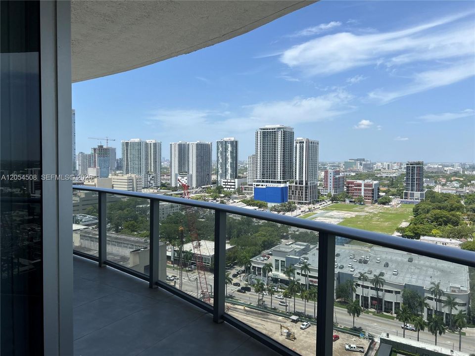 For Rent: $6,500 (2 beds, 2 baths, 1178 Square Feet)
