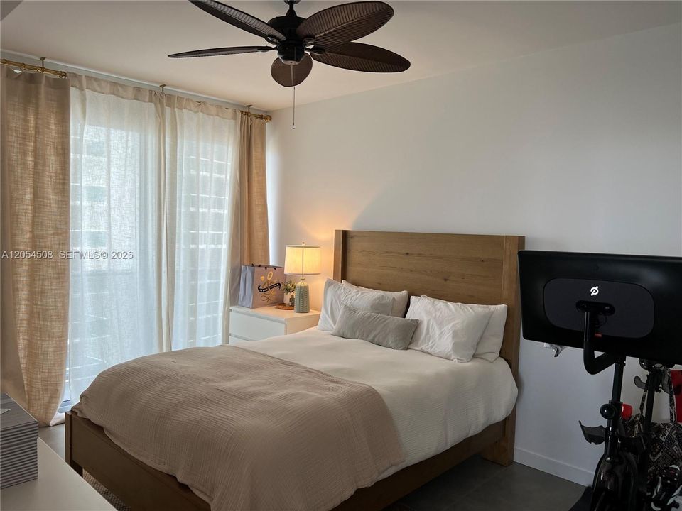 For Rent: $6,500 (2 beds, 2 baths, 1178 Square Feet)