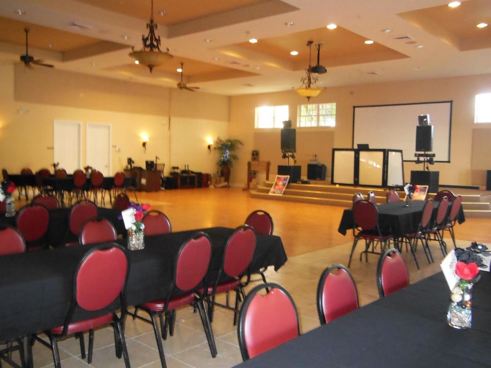 club house int 4