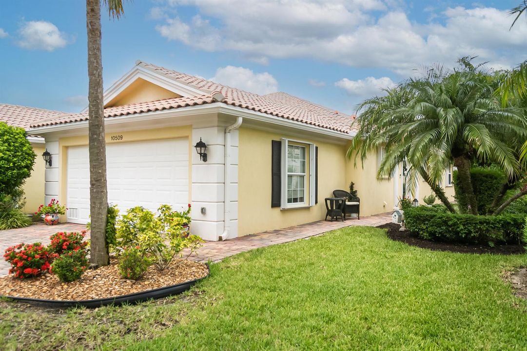 10509Stratton2-2