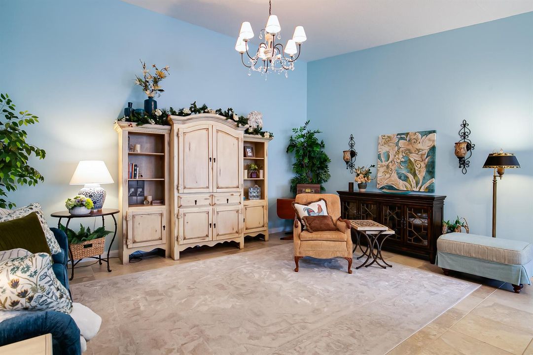 10509Stratton2-8