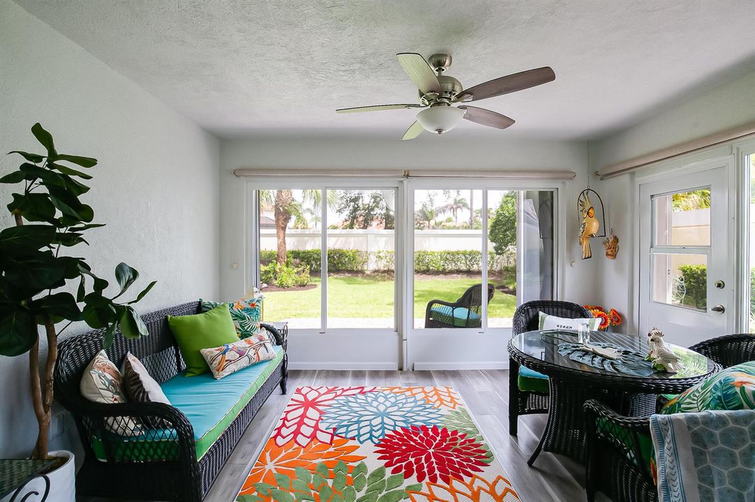 10509Stratton2-16