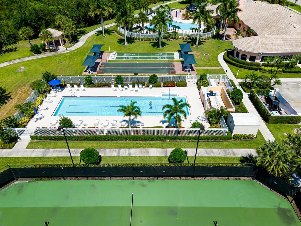 The Lakes Club -3