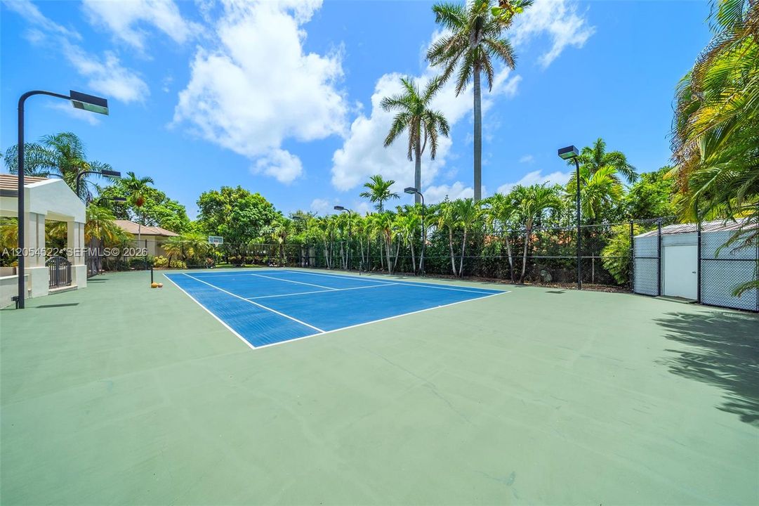 En Venta: $5,395,000 (7 camas, 7 baños, 7831 Pies cuadrados)