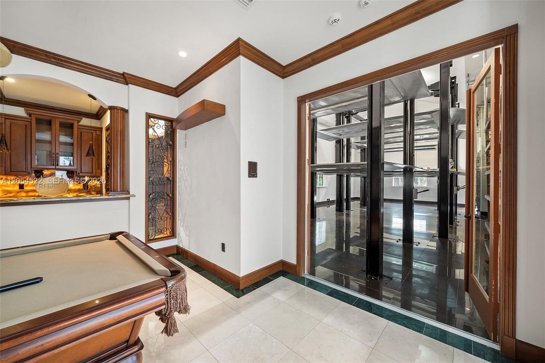 En Venta: $5,395,000 (7 camas, 7 baños, 7831 Pies cuadrados)
