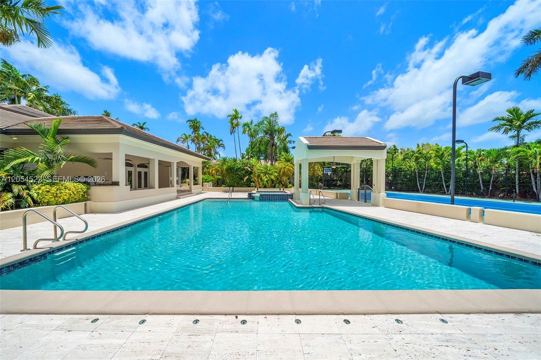 En Venta: $5,395,000 (7 camas, 7 baños, 7831 Pies cuadrados)