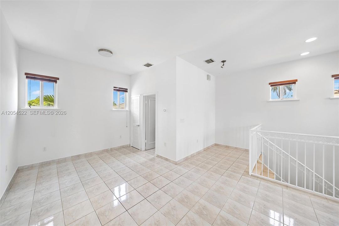 En Venta: $5,395,000 (7 camas, 7 baños, 7831 Pies cuadrados)