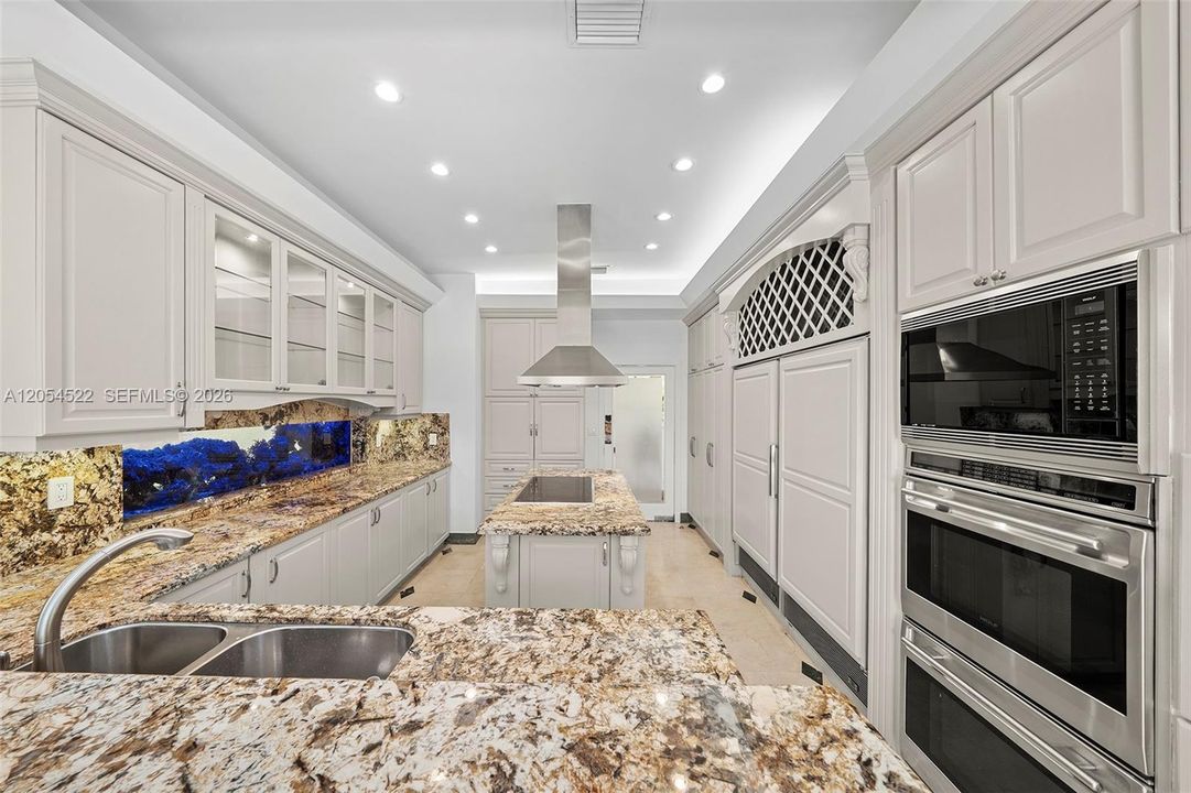En Venta: $5,395,000 (7 camas, 7 baños, 7831 Pies cuadrados)