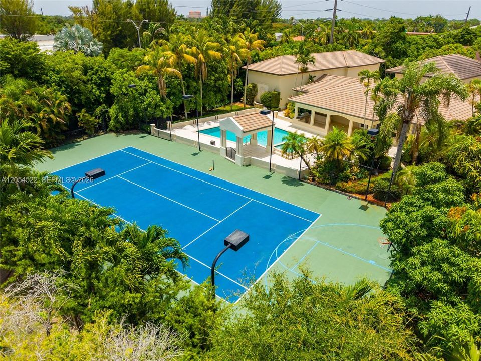 En Venta: $5,395,000 (7 camas, 7 baños, 7831 Pies cuadrados)