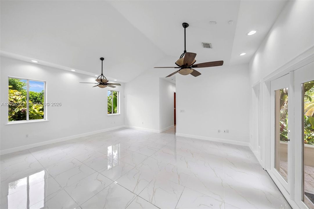 En Venta: $5,395,000 (7 camas, 7 baños, 7831 Pies cuadrados)
