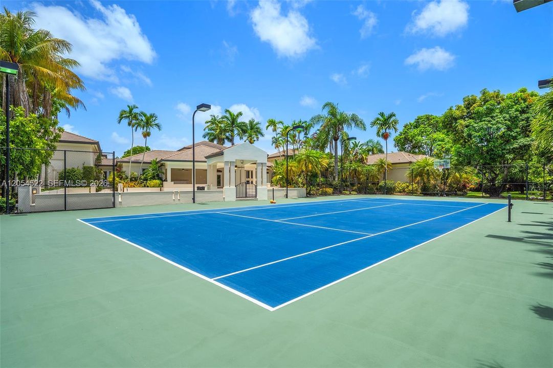 En Venta: $5,395,000 (7 camas, 7 baños, 7831 Pies cuadrados)
