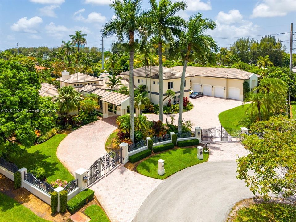 En Venta: $5,395,000 (7 camas, 7 baños, 7831 Pies cuadrados)