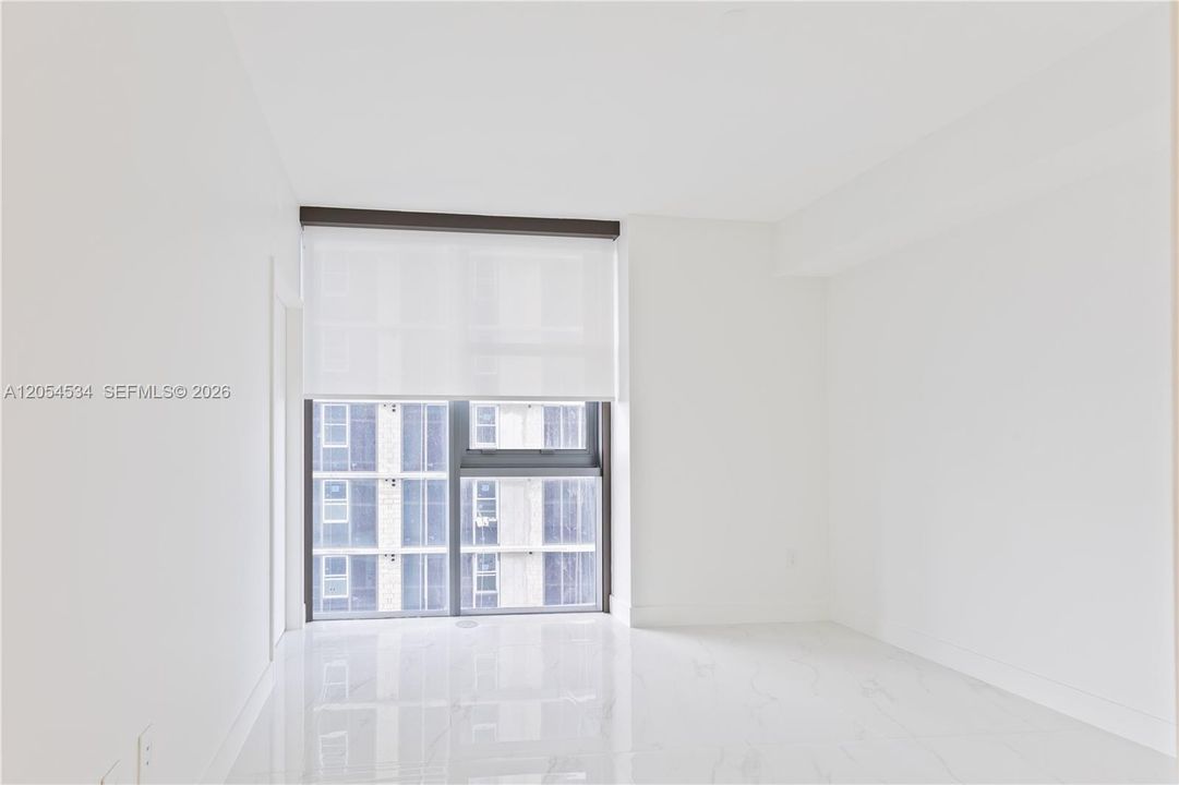 В аренду: $14,300 (6 спален, 5 ванн, 2636 Квадратных фут)