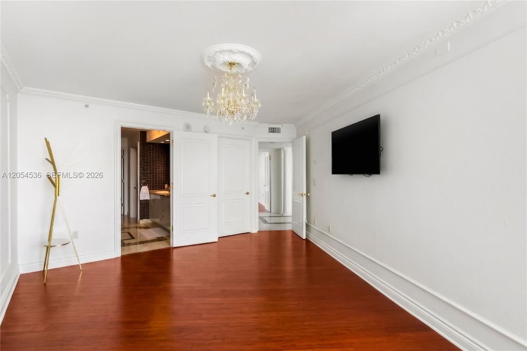 В аренду: $14,000 (3 спален, 3 ванн, 2650 Квадратных фут)