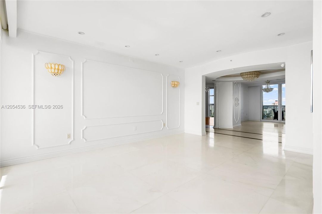 В аренду: $14,000 (3 спален, 3 ванн, 2650 Квадратных фут)