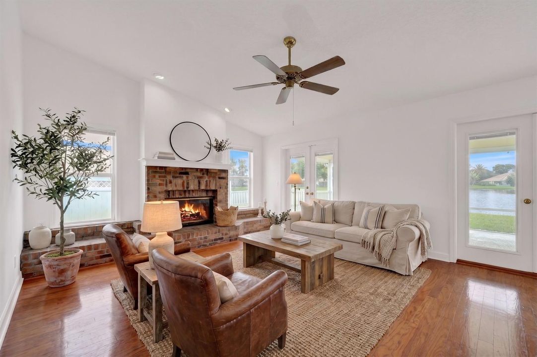 Revise FAMILY ROOM #1