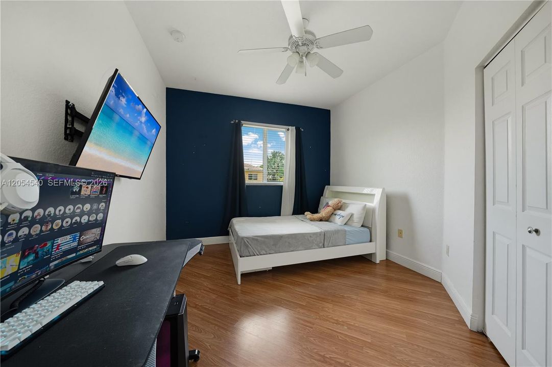 For Sale: $795,000 (4 beds, 2 baths, 2670 Square Feet)