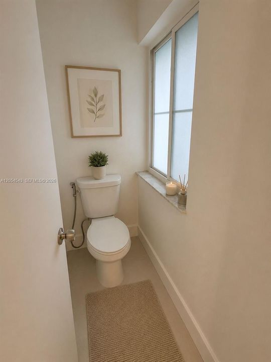 En Venta: $499,000 (3 camas, 3 baños, 1440 Pies cuadrados)