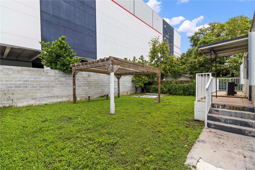For Sale: $770,000 (0 beds, 0 baths, 1818 Square Feet)