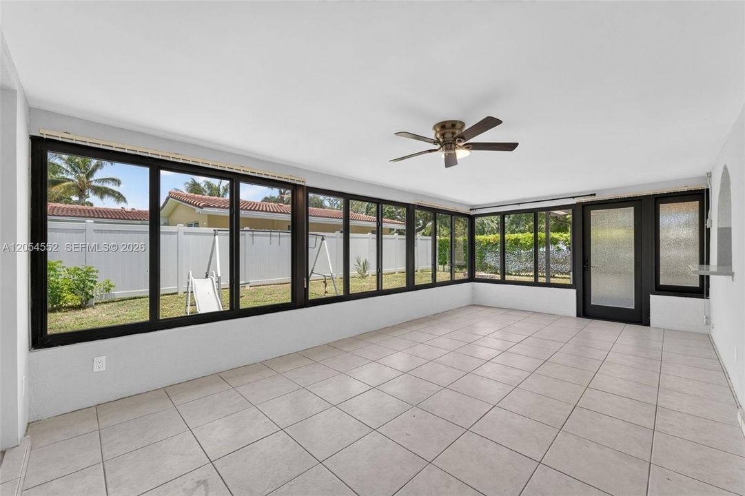 En Venta: $679,000 (2 camas, 2 baños, 1773 Pies cuadrados)