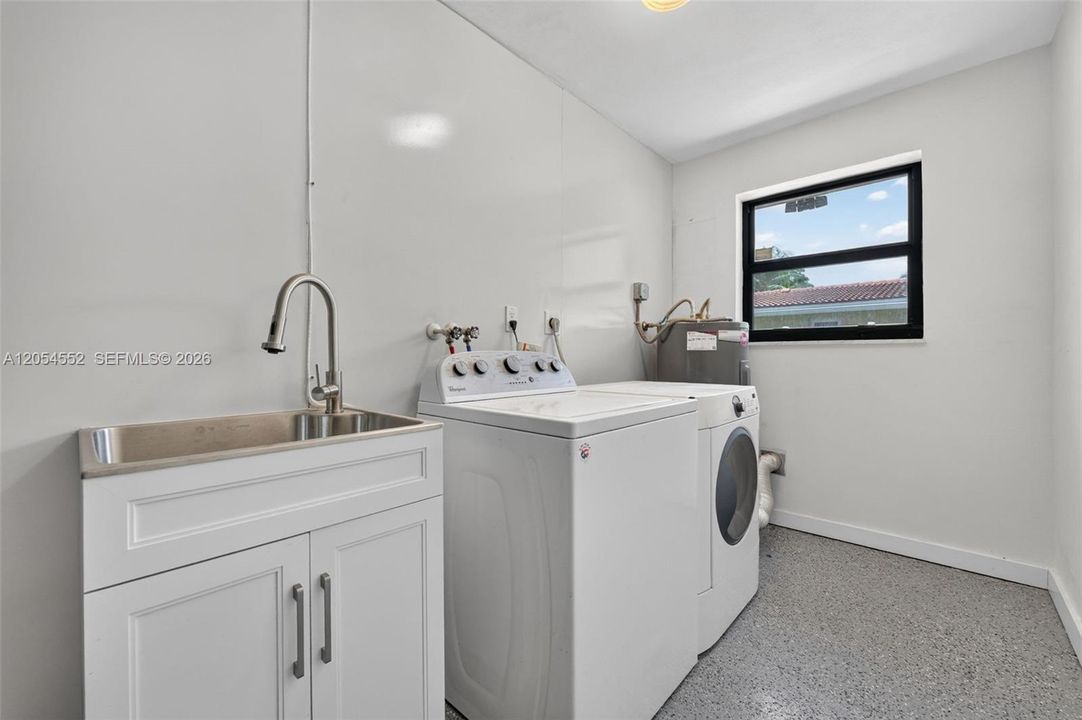 En Venta: $679,000 (2 camas, 2 baños, 1773 Pies cuadrados)