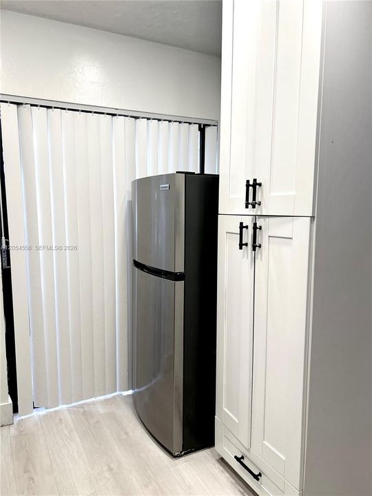 For Sale: $290,000 (2 beds, 1 baths, 1152 Square Feet)