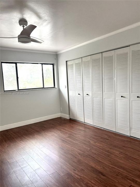 For Sale: $290,000 (2 beds, 1 baths, 1152 Square Feet)