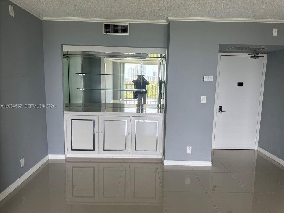 En Venta: $325,000 (2 camas, 2 baños, 1313 Pies cuadrados)