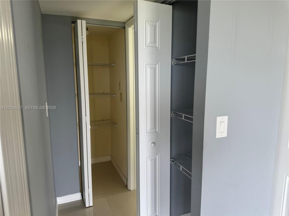 En Venta: $325,000 (2 camas, 2 baños, 1313 Pies cuadrados)