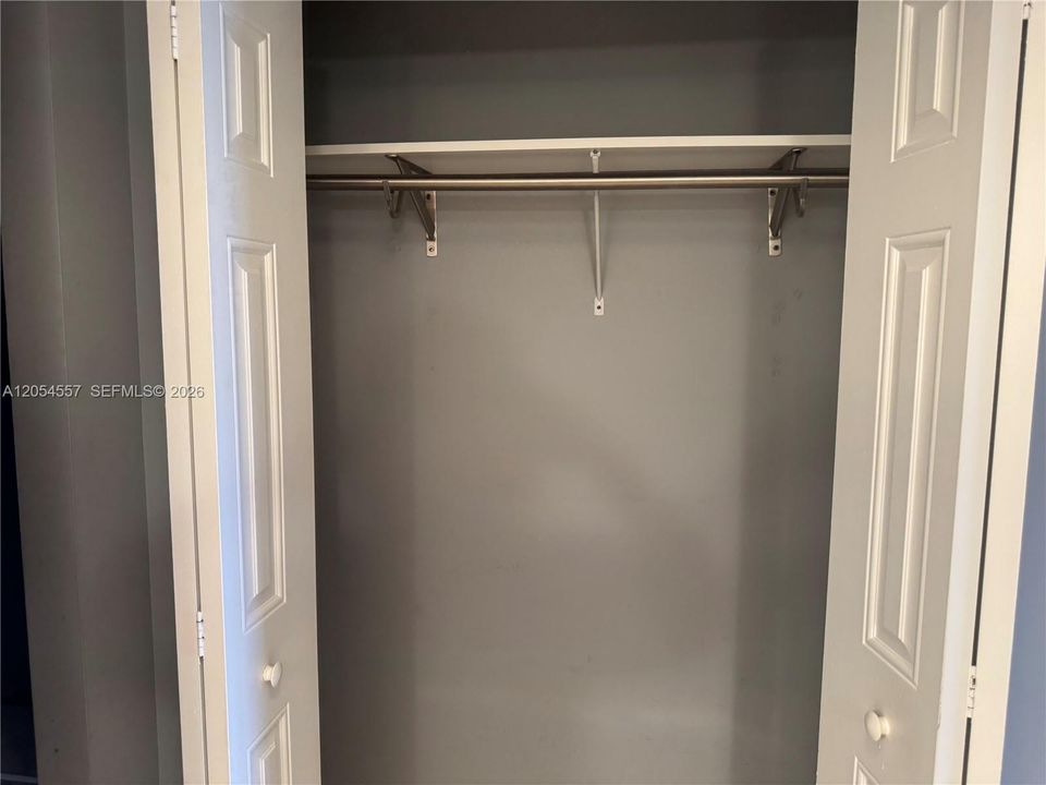 En Venta: $325,000 (2 camas, 2 baños, 1313 Pies cuadrados)