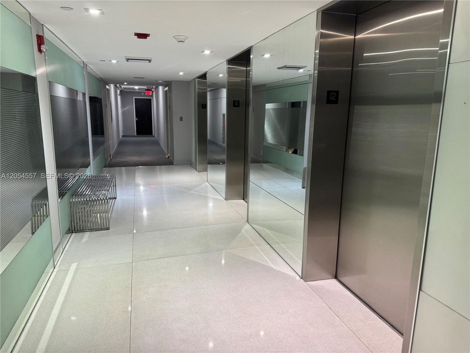 En Venta: $325,000 (2 camas, 2 baños, 1313 Pies cuadrados)