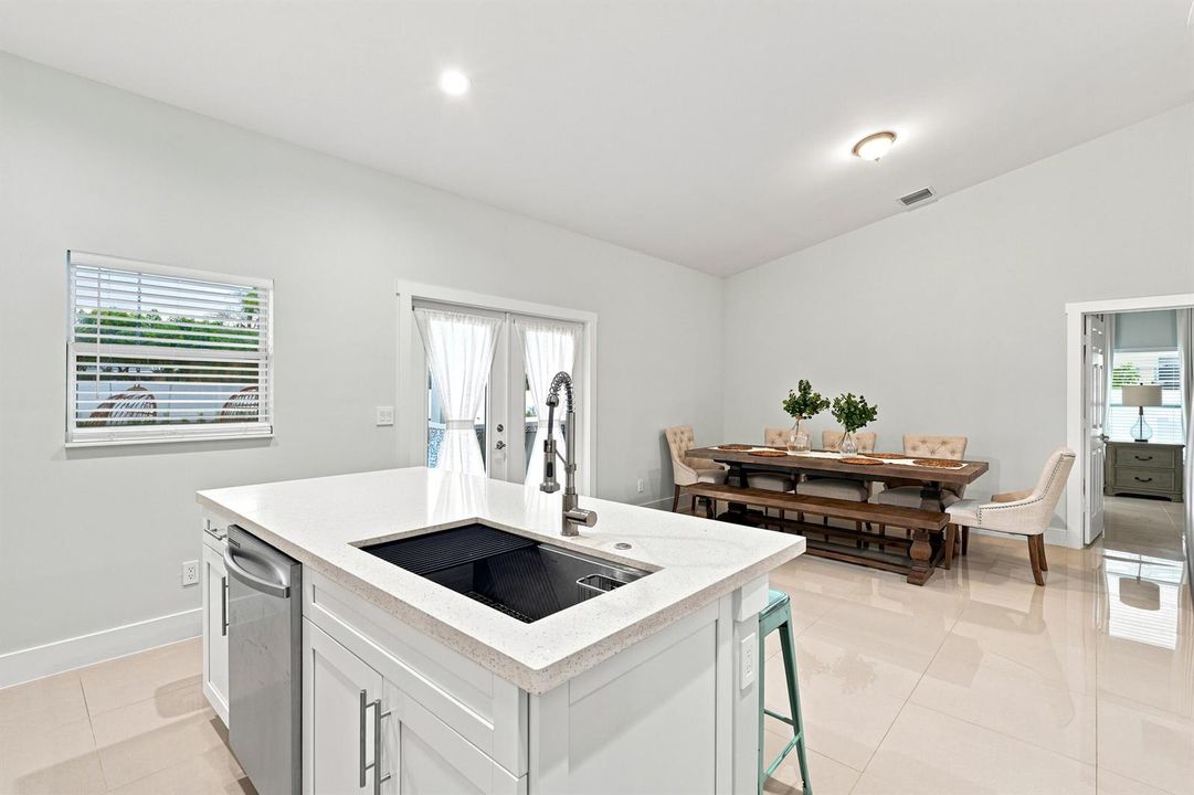 15_3242_sw_escarole_st_port_st_lucie_fl_