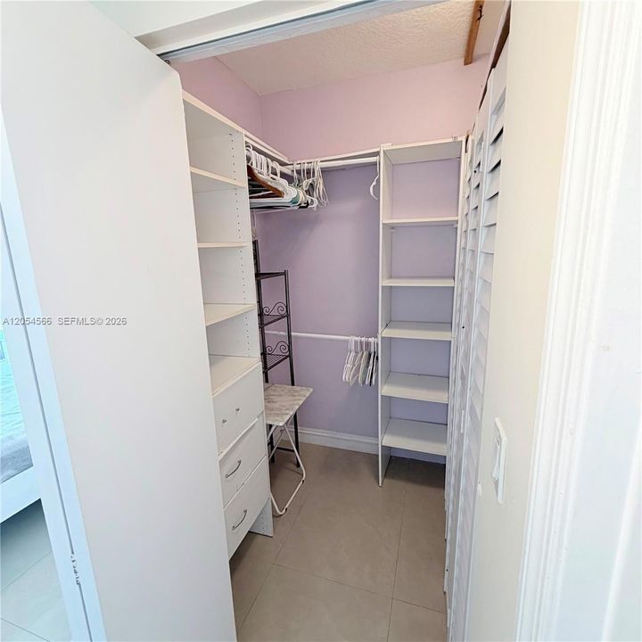 En Renta: $4,000 (1 camas, 1 baños, 1000 Pies cuadrados)