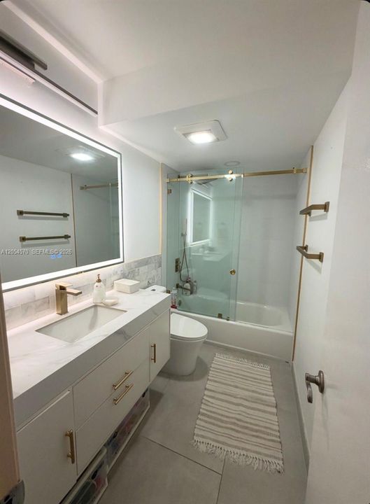 В аренду: $2,500 (2 спален, 2 ванн, 1092 Квадратных фут)