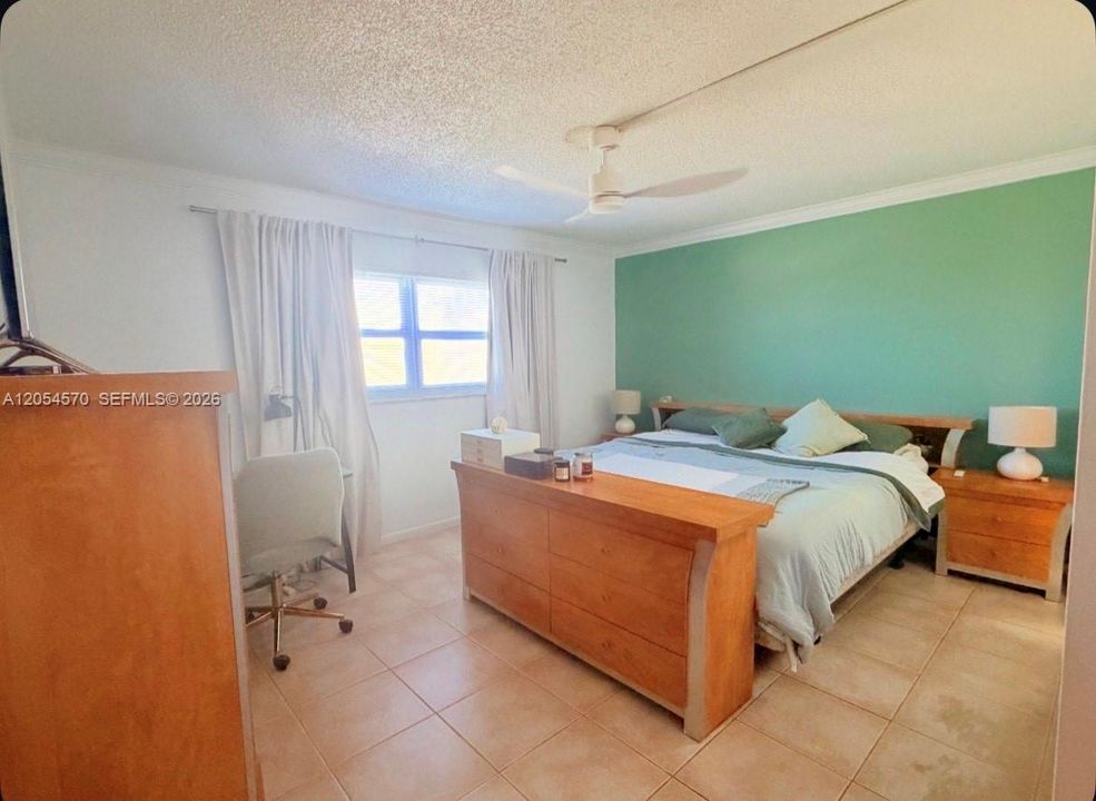 В аренду: $2,500 (2 спален, 2 ванн, 1092 Квадратных фут)