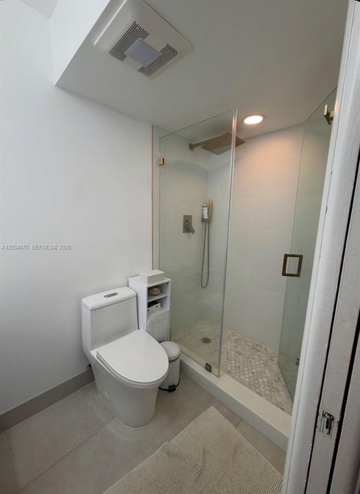 В аренду: $2,500 (2 спален, 2 ванн, 1092 Квадратных фут)