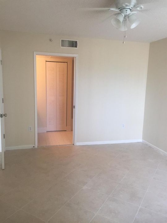 7912 Sonoma 107 060