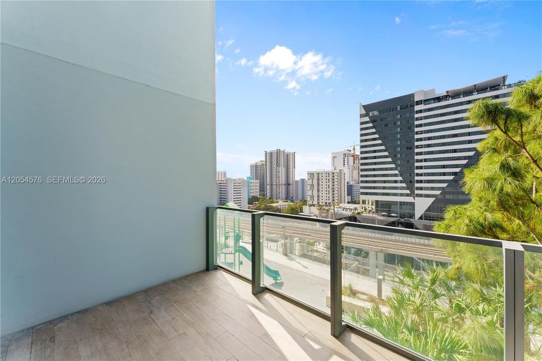 En Renta: $8,250 (3 camas, 3 baños, 1645 Pies cuadrados)