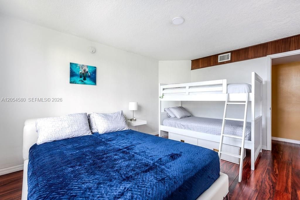 En Renta: $3,200 (2 camas, 2 baños, 1100 Pies cuadrados)