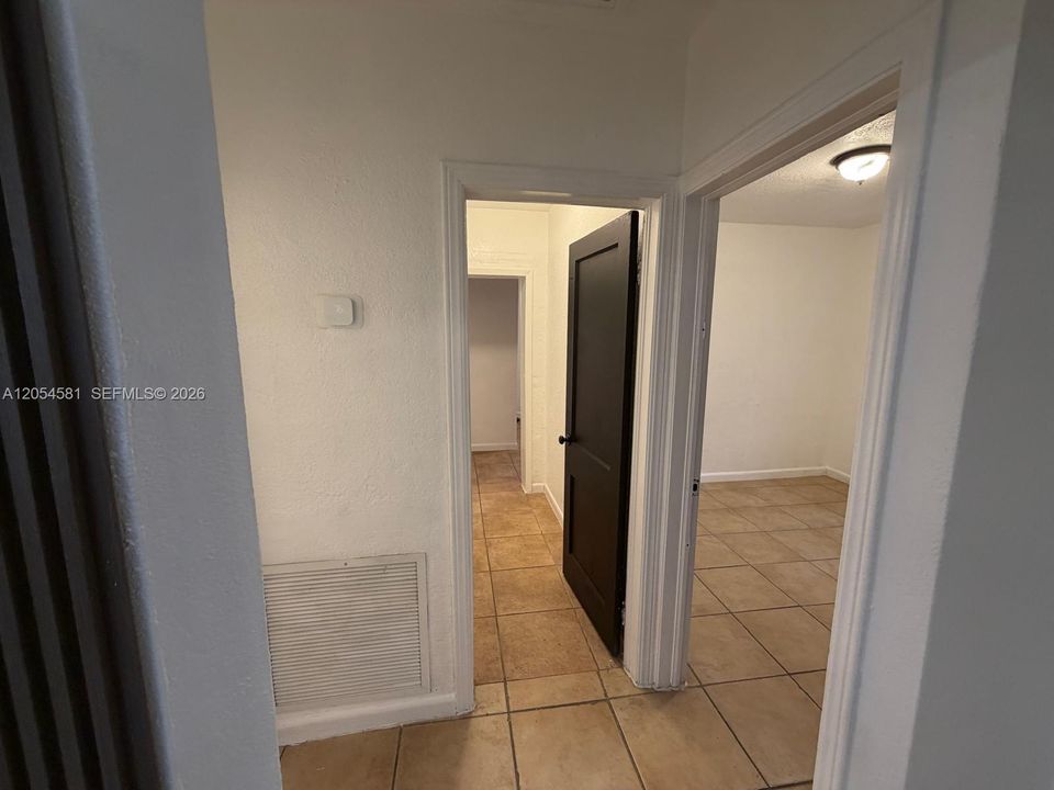 В аренду: $3,500 (3 спален, 2 ванн, 2038 Квадратных фут)