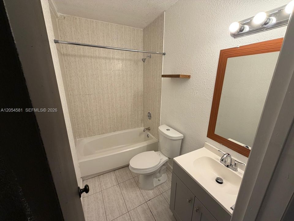 В аренду: $3,500 (3 спален, 2 ванн, 2038 Квадратных фут)
